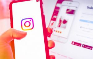 Instagram Adds a Comic Sans-like Font To Stories