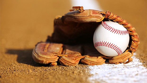 Your Guide to Buying Baseball Equipment 