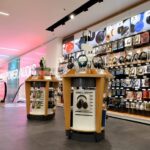 Top 10 Best Electronic Stores in USA