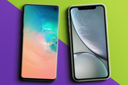 Compare iPhone XR and Samsung S10