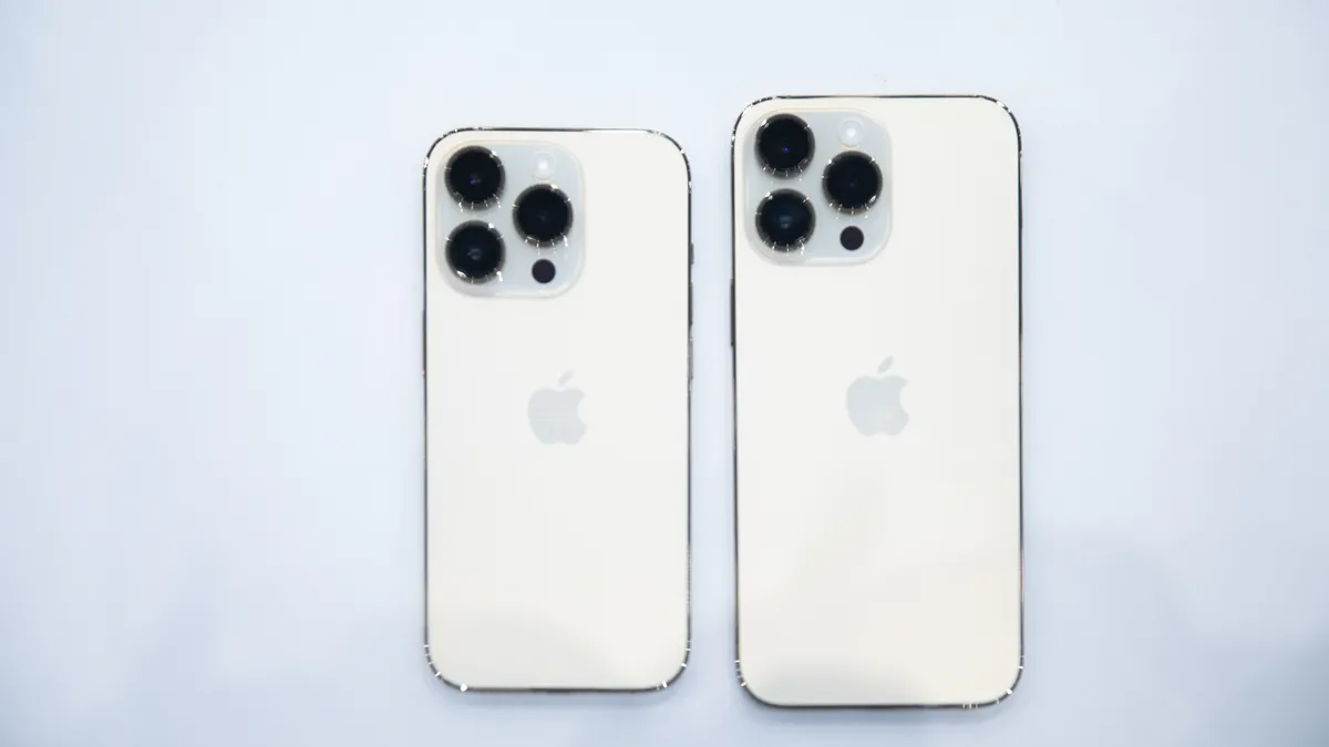 iPhone 14 Plus Compared to iPhone 13 Pro Max